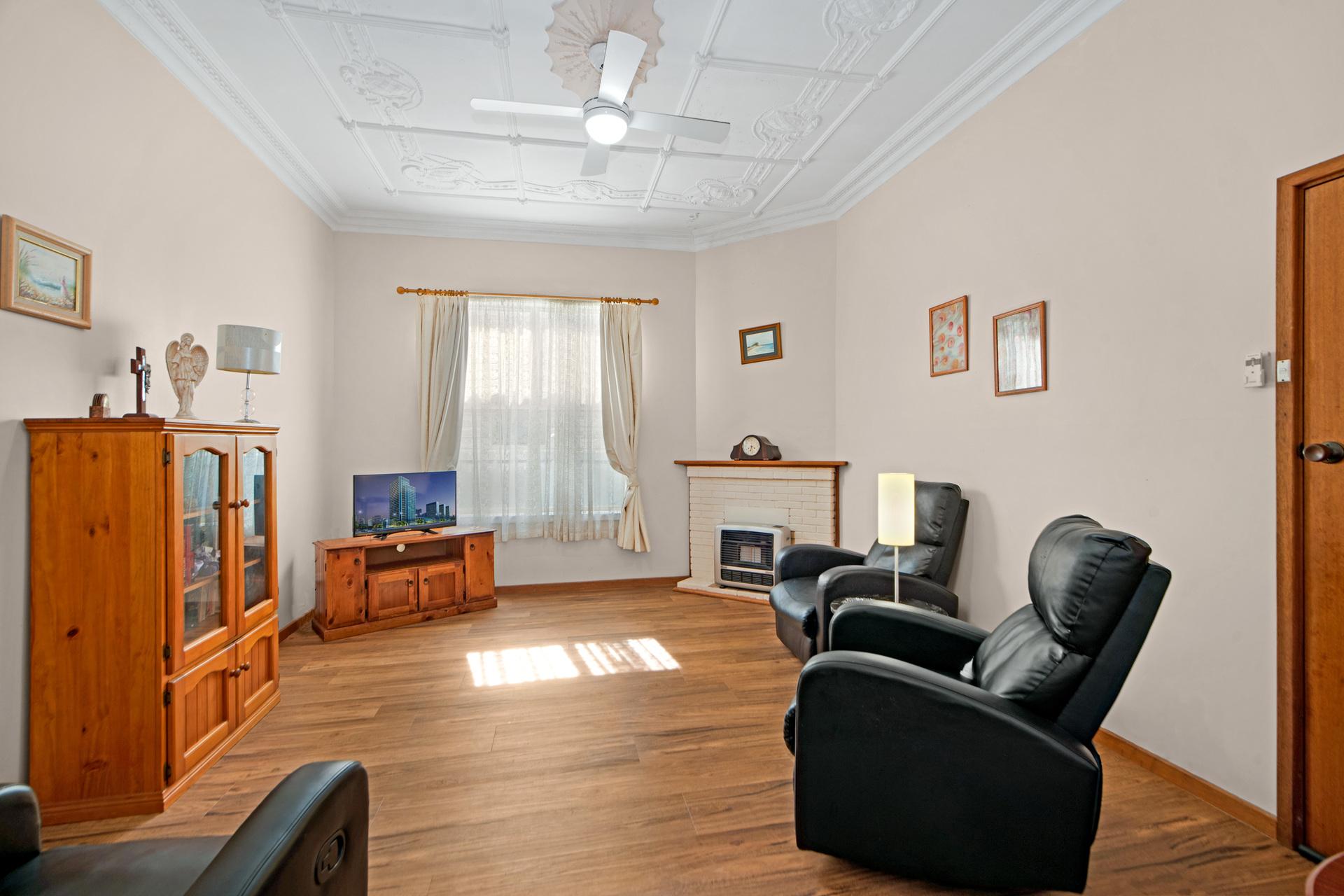 19 Roxburgh Street Stockton NSW