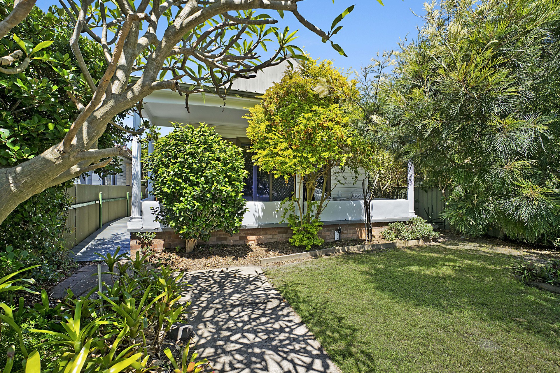 206 Dunbar Street Stockton NSW