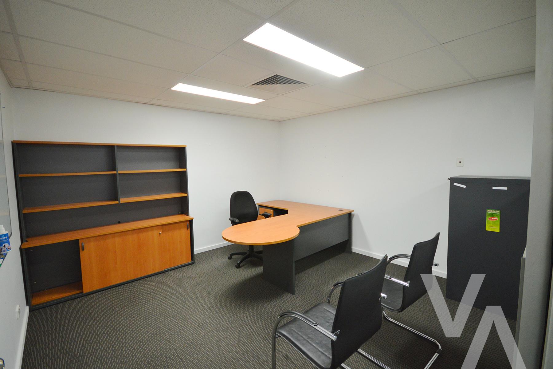 19 Groves Road Bennetts Green NSW