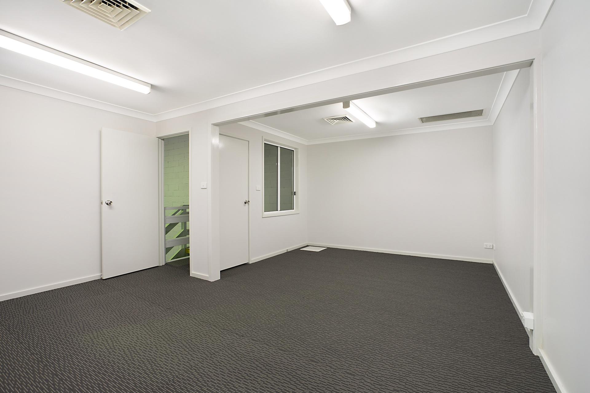 2/88 Munibung Road Cardiff NSW