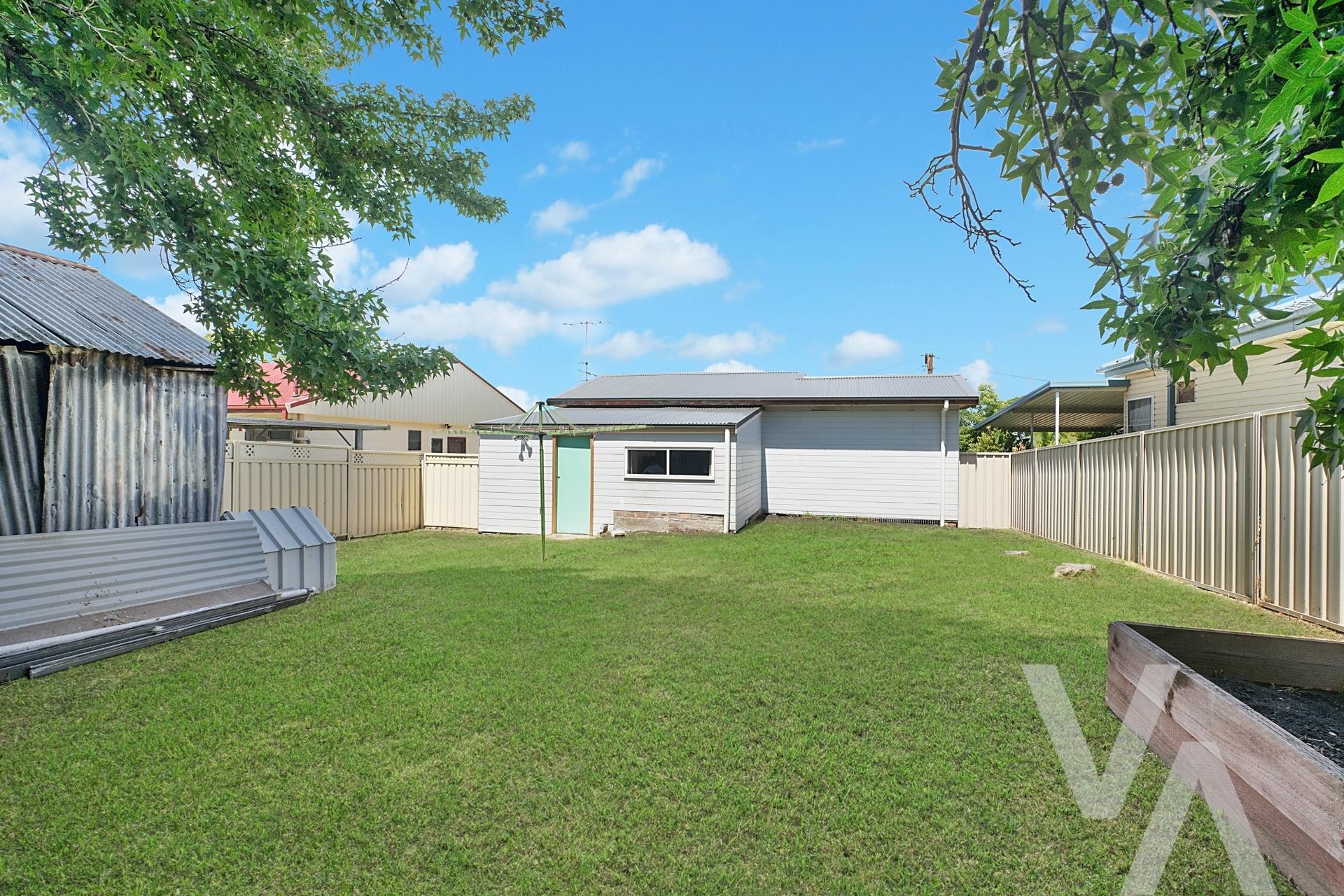 21 Irving Street Edgeworth NSW