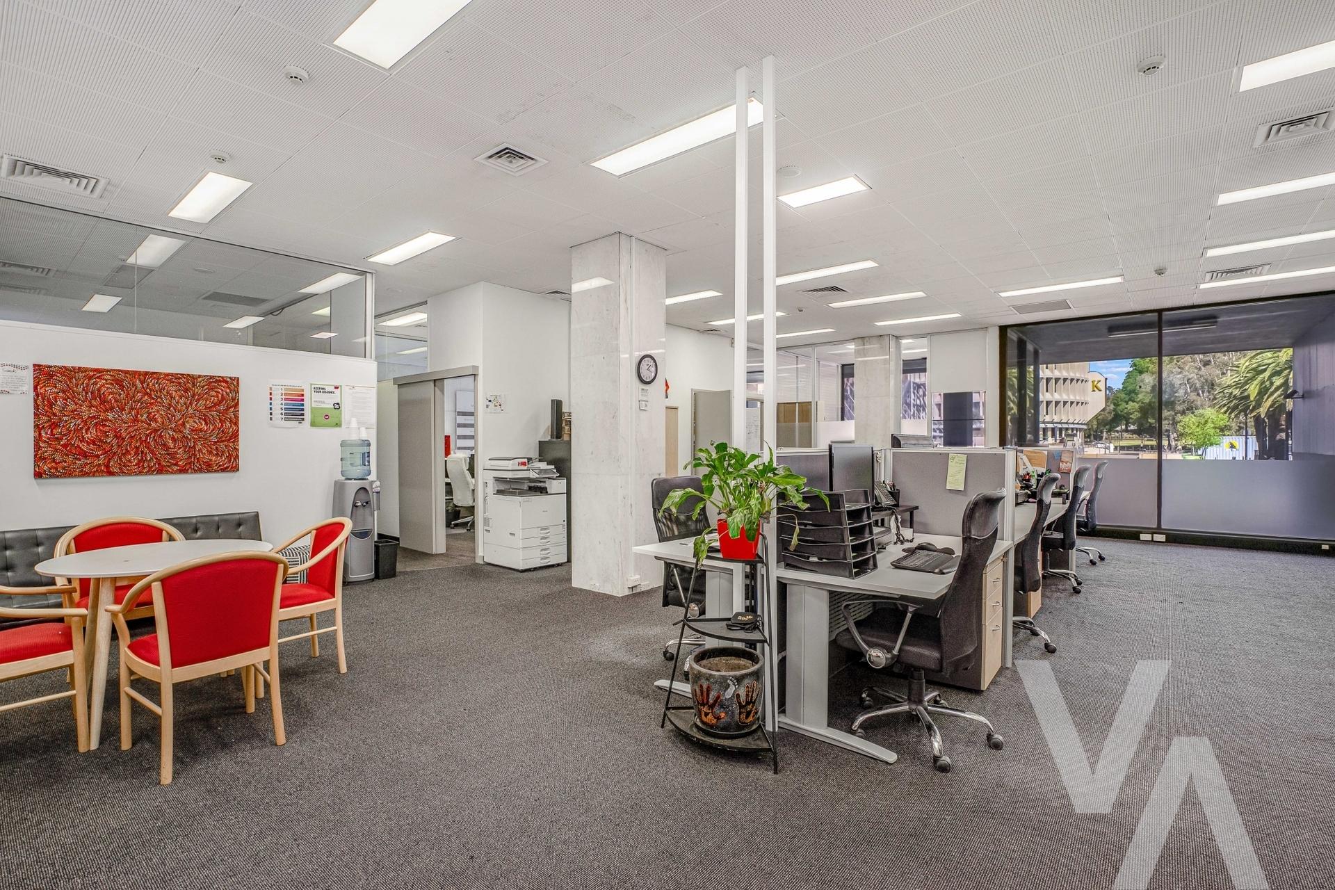 (Gnd) 418-422 Hunter Street Newcastle NSW
