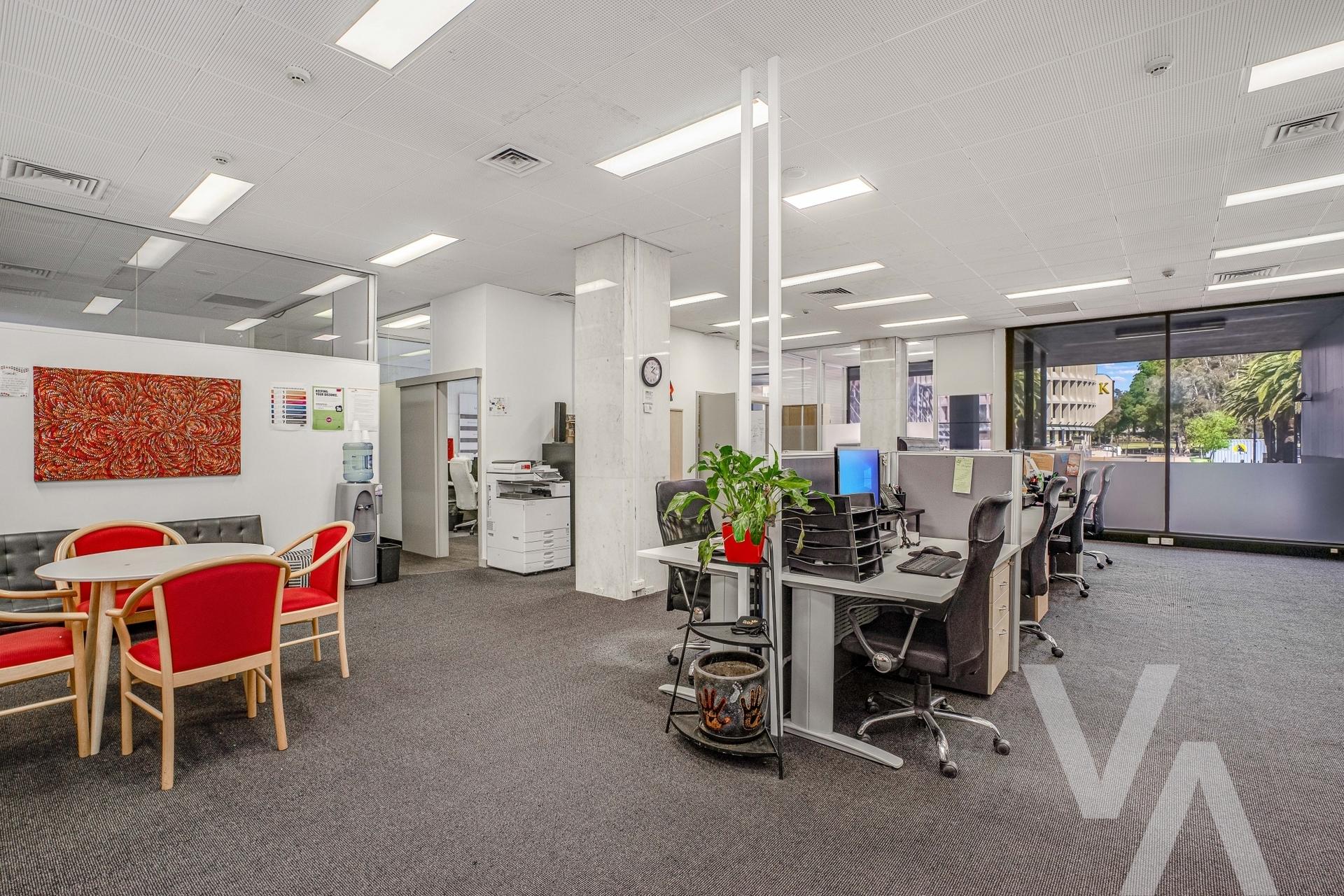 (Gnd) 418-422 Hunter Street Newcastle NSW