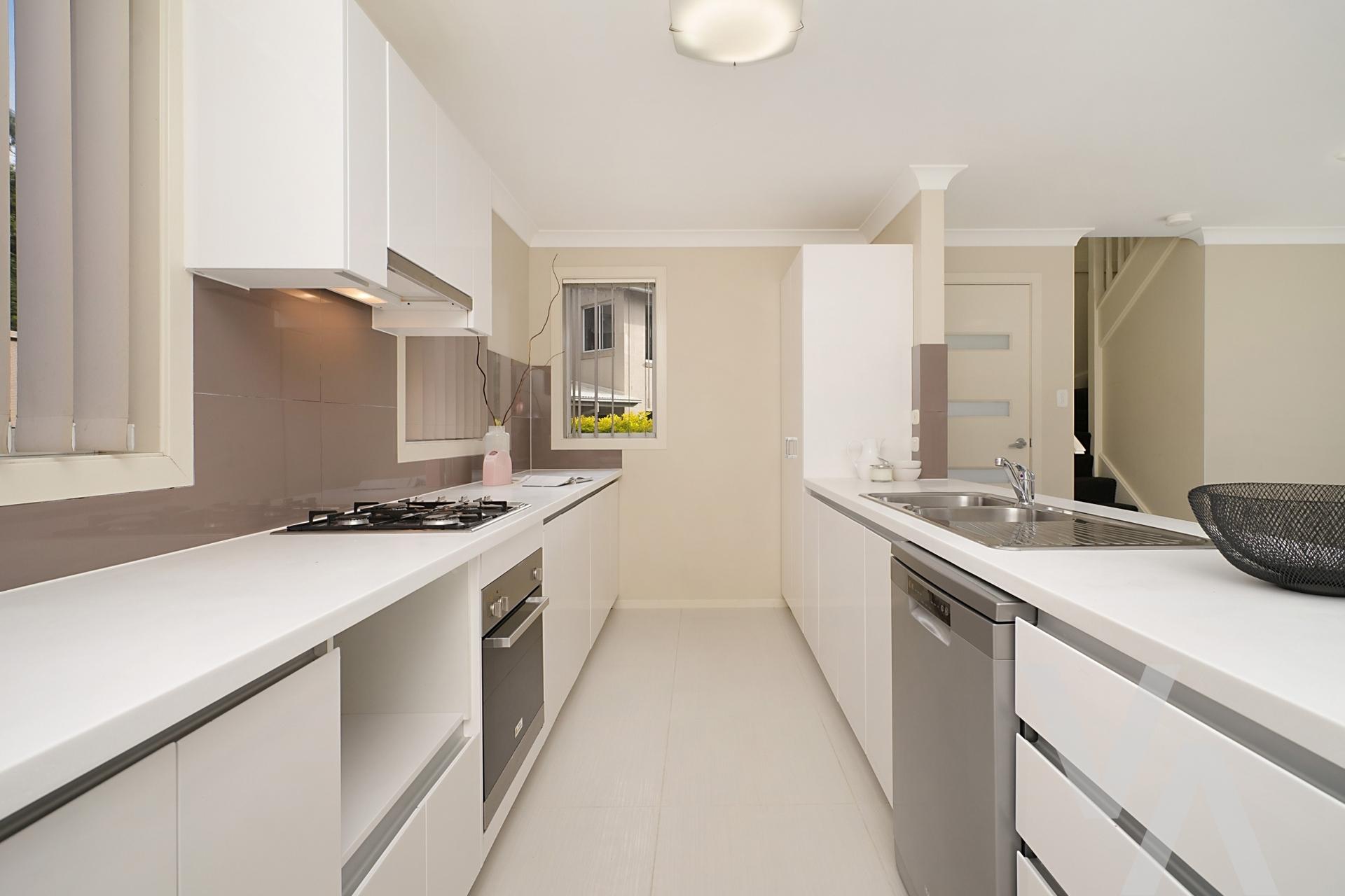 2/4 Carnley Avenue New Lambton NSW