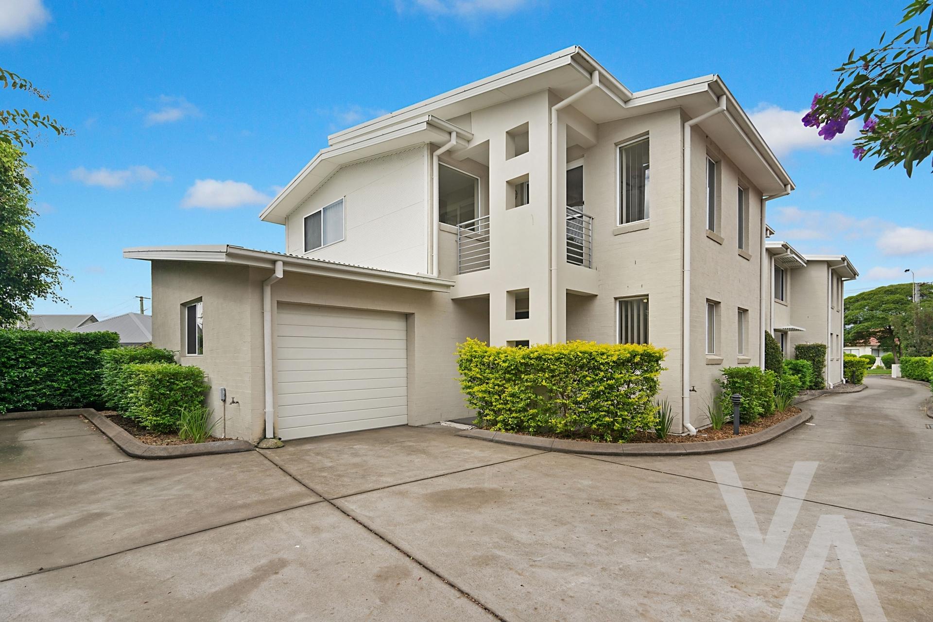2/4 Carnley Avenue New Lambton NSW