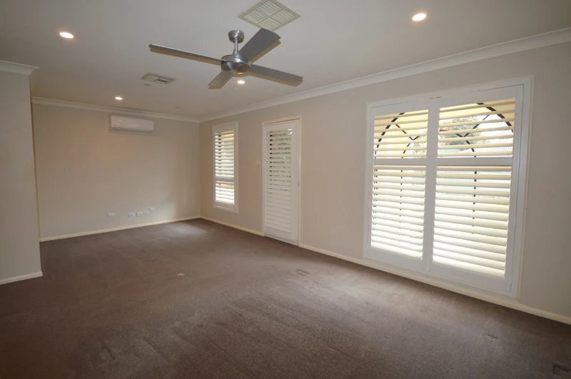 1 Hebrides Road FLETCHER NSW
