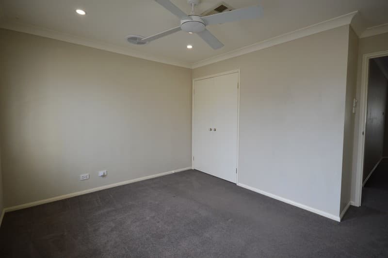 1 Hebrides Road FLETCHER NSW