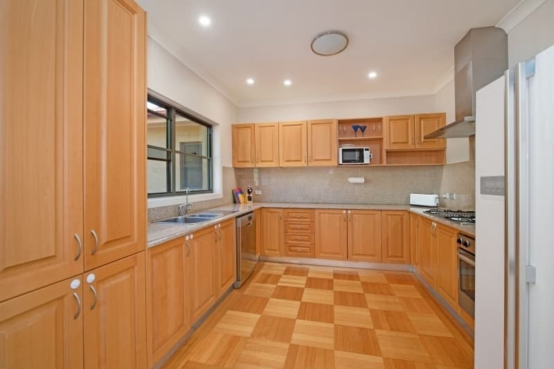 2/77 Nesca Parade THE HILL NSW
