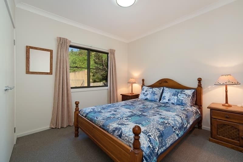 2/77 Nesca Parade THE HILL NSW