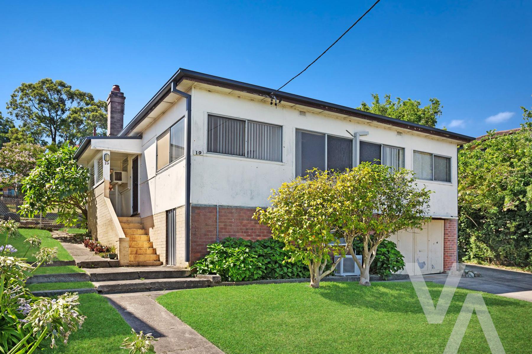 19 Berkeley Street Speers Point NSW