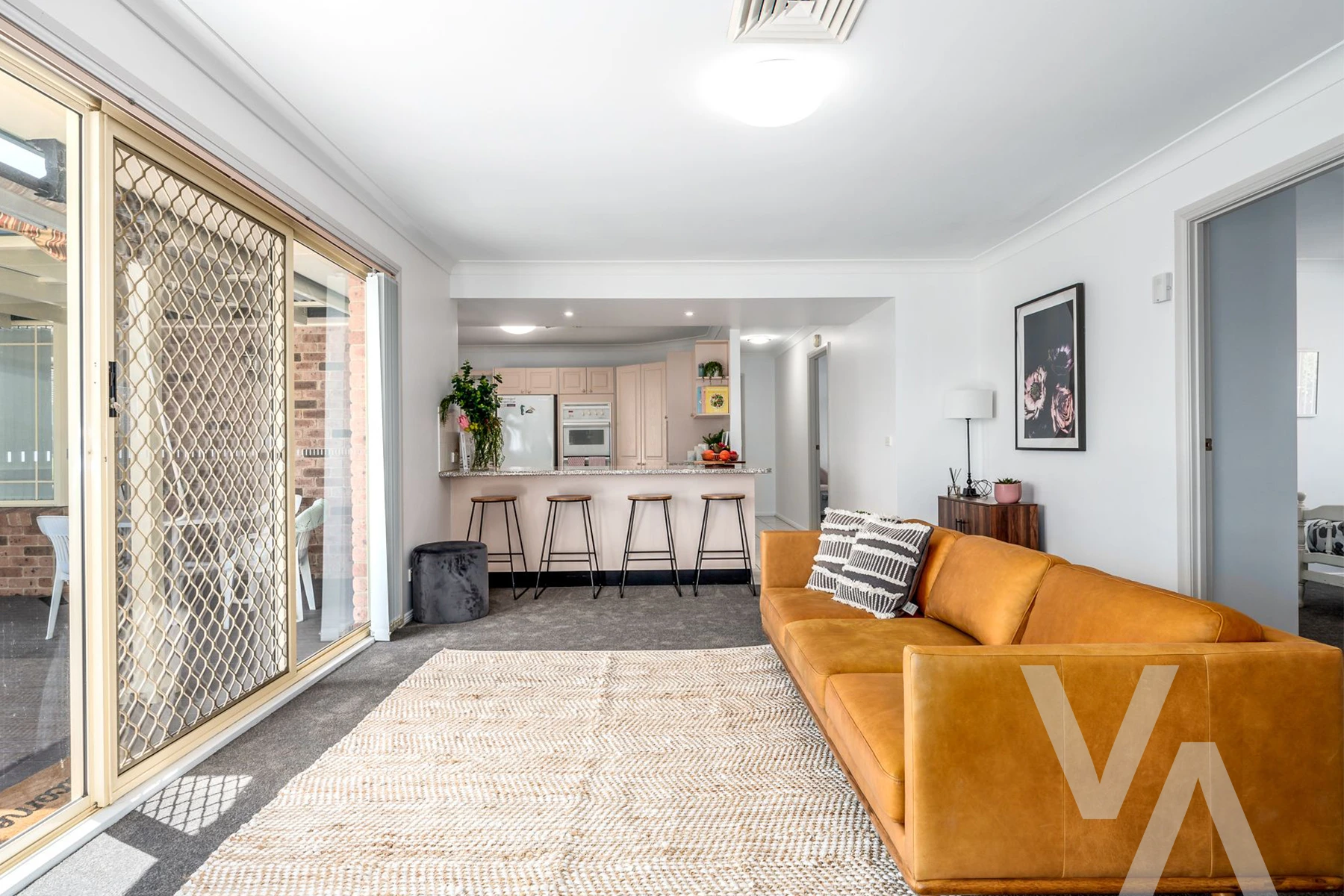 8 Crosby Court Lakelands NSW