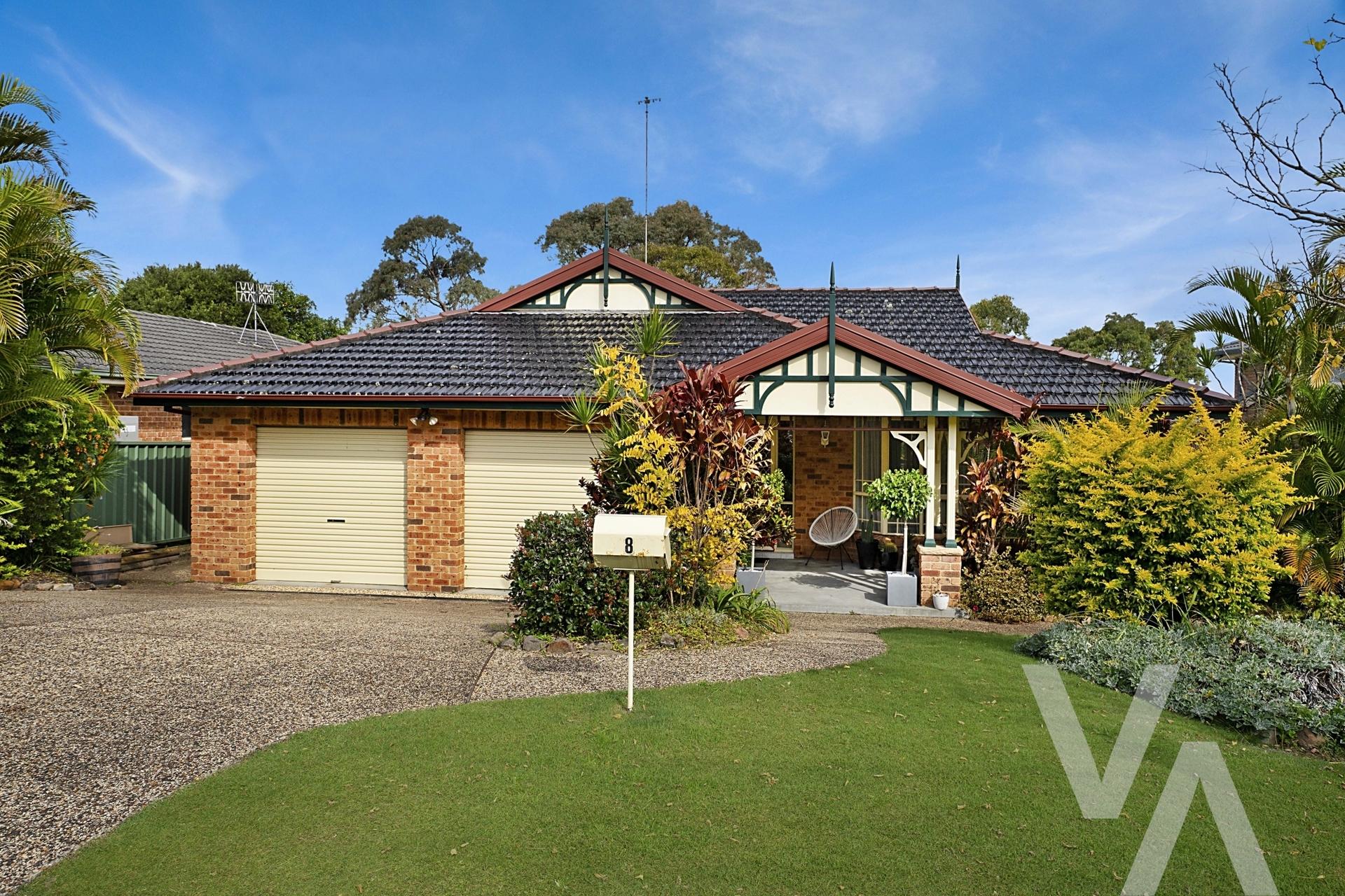 8 Crosby Court Lakelands NSW