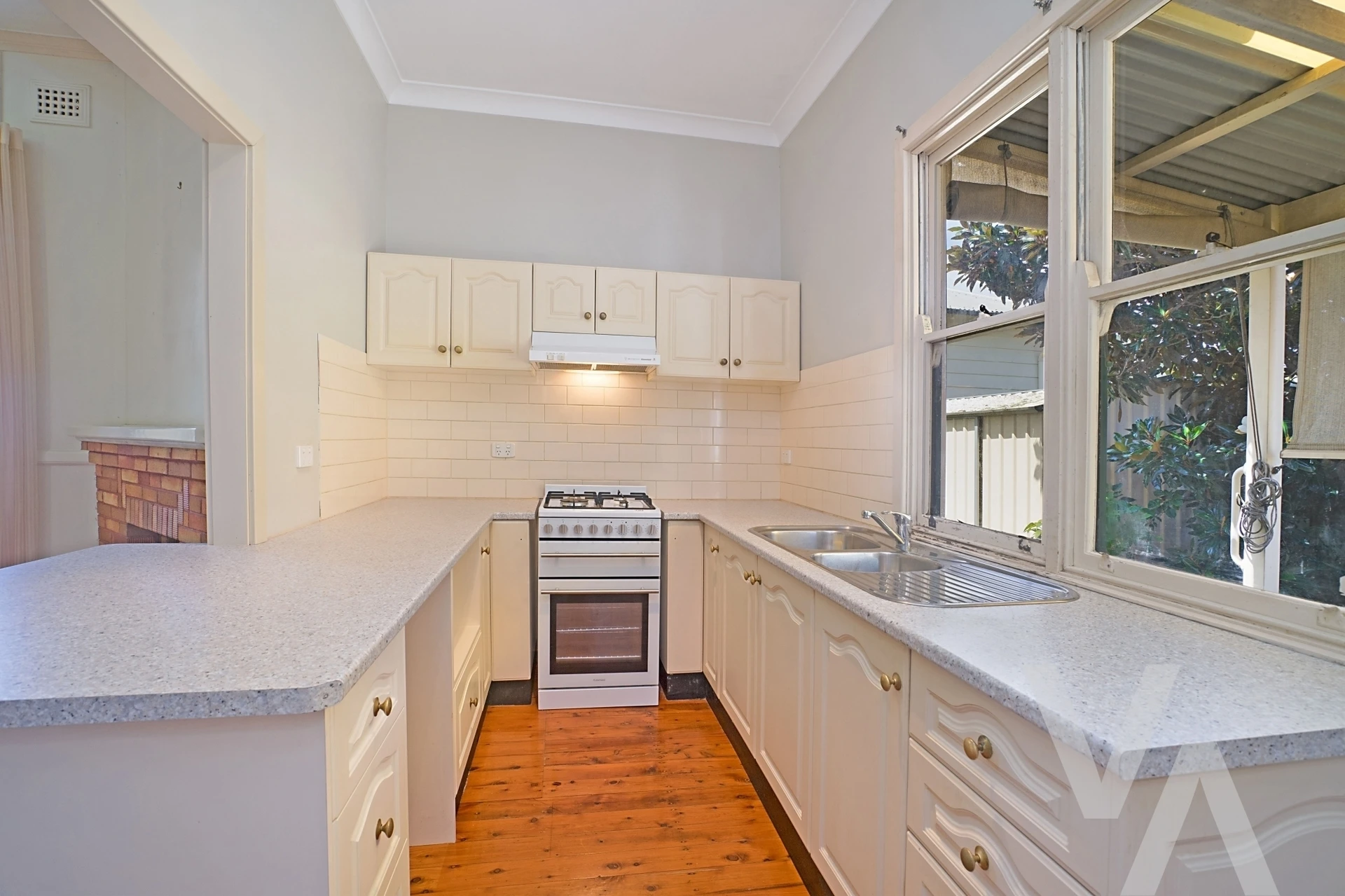 27 Mordue Parade Jesmond NSW