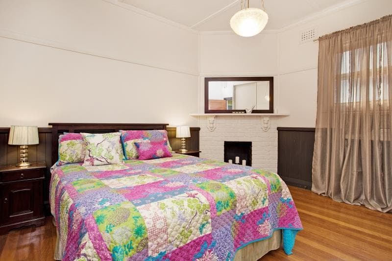 7 Hitchcock Street NEW LAMBTON NSW