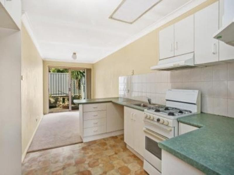 10/22 Karoola Road LAMBTON NSW