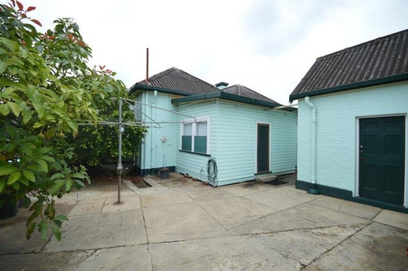 1A Newcastle Street STOCKTON NSW
