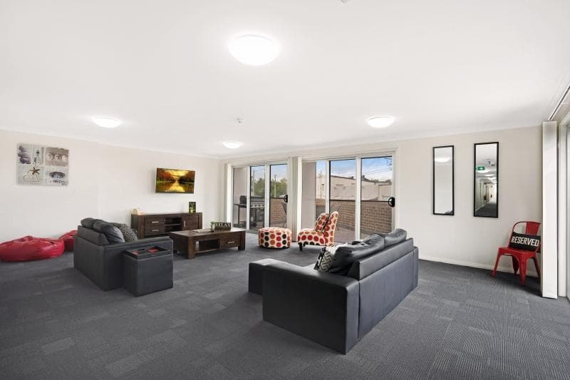 9/11 Hanbury Street MAYFIELD NSW