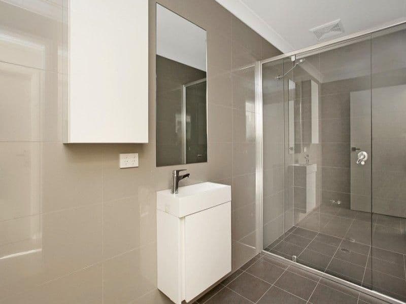 Room 3/37 Moore Street BIRMINGHAM GARDENS NSW
