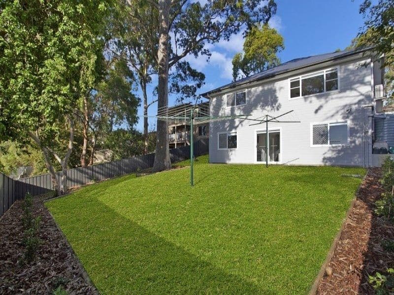 Room 3/37 Moore Street BIRMINGHAM GARDENS NSW
