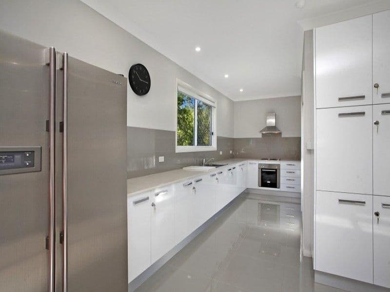 Room 4/37 Moore Street BIRMINGHAM GARDENS NSW