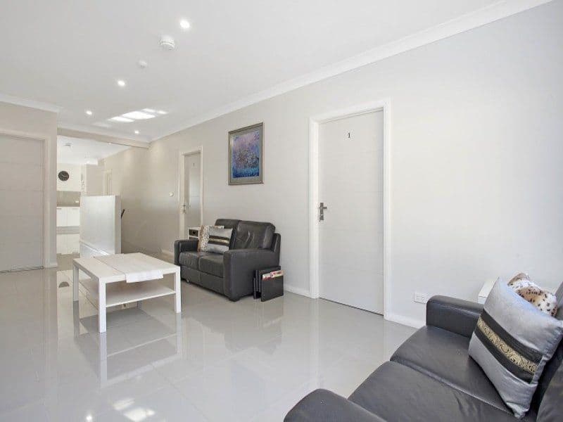 Room 7/37 Moore Street Birmingham Gardens NSW