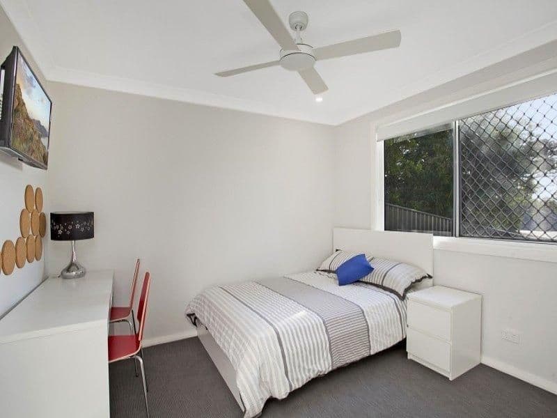 Room 8/37 Moore Street BIRMINGHAM GARDENS NSW
