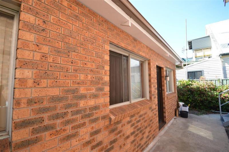 3/1A Church Street STOCKTON NSW