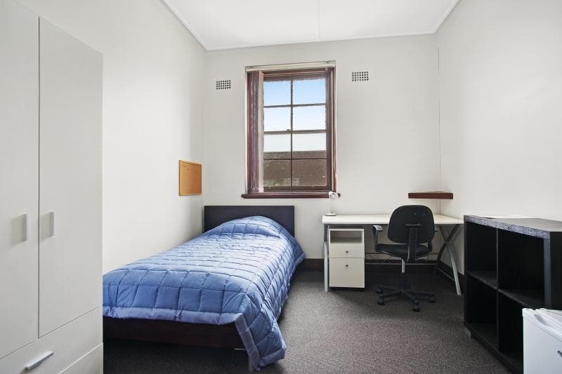 Room 1/68 Woodstock Street MAYFIELD NSW