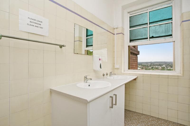 Room 3/68 Woodstock Street MAYFIELD NSW