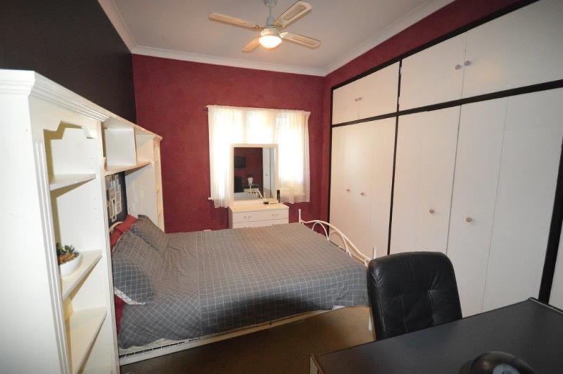 64 Roxburgh Street STOCKTON NSW