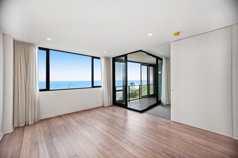 S404/77 Shortland Esplanade NEWCASTLE NSW