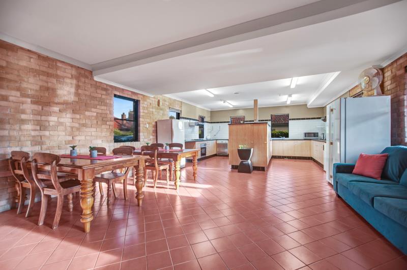 Room 2/87 Hanbury Street MAYFIELD NSW
