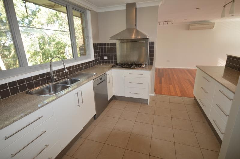 123 Grandview Road NEW LAMBTON HEIGHTS NSW
