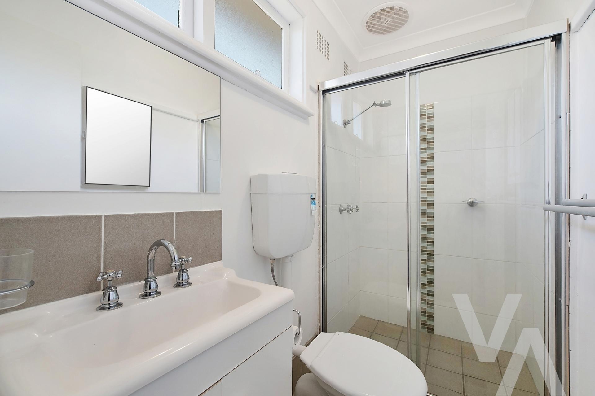 2/135 City Road MEREWETHER NSW