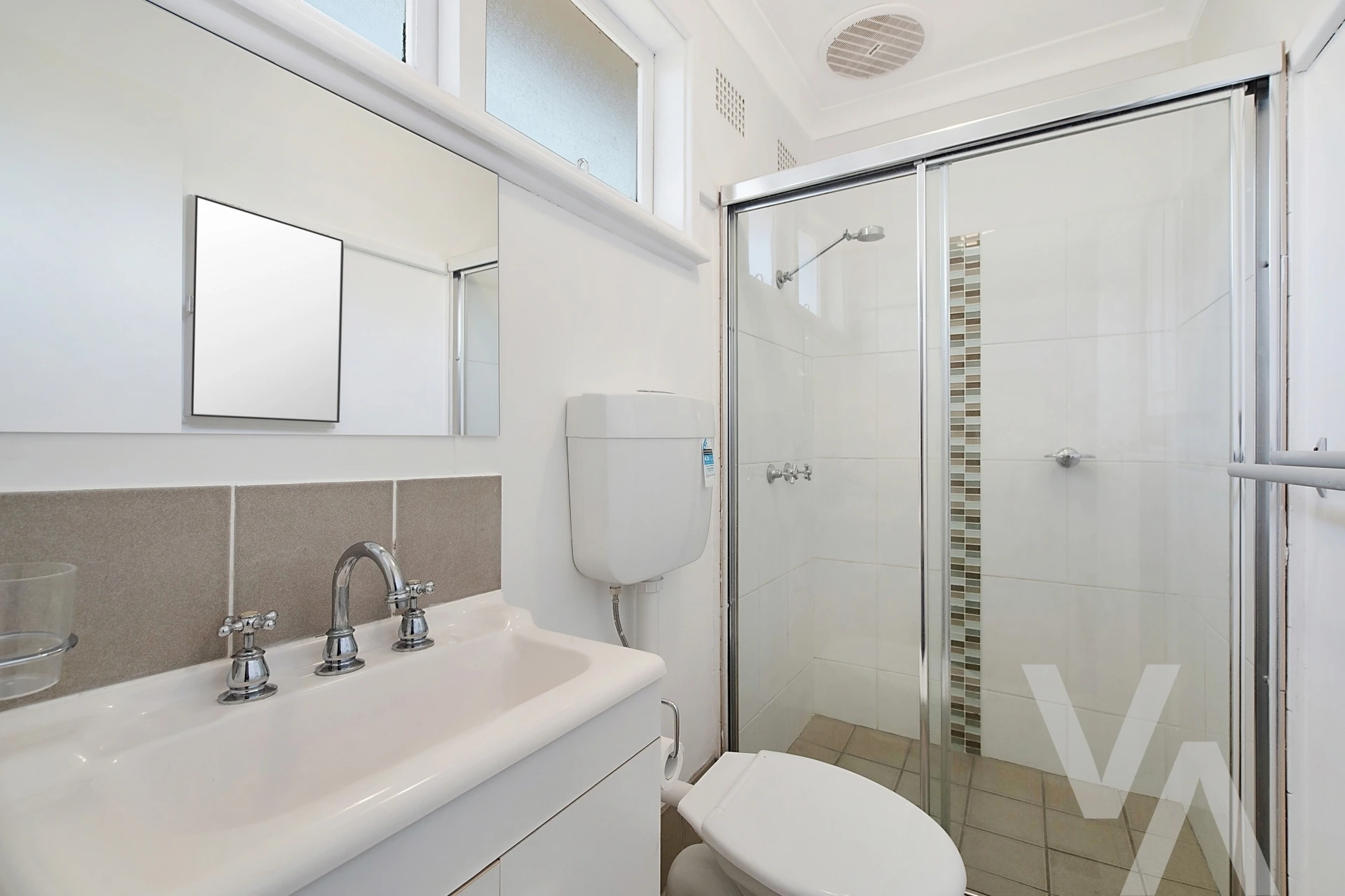 2/135 City Road MEREWETHER NSW