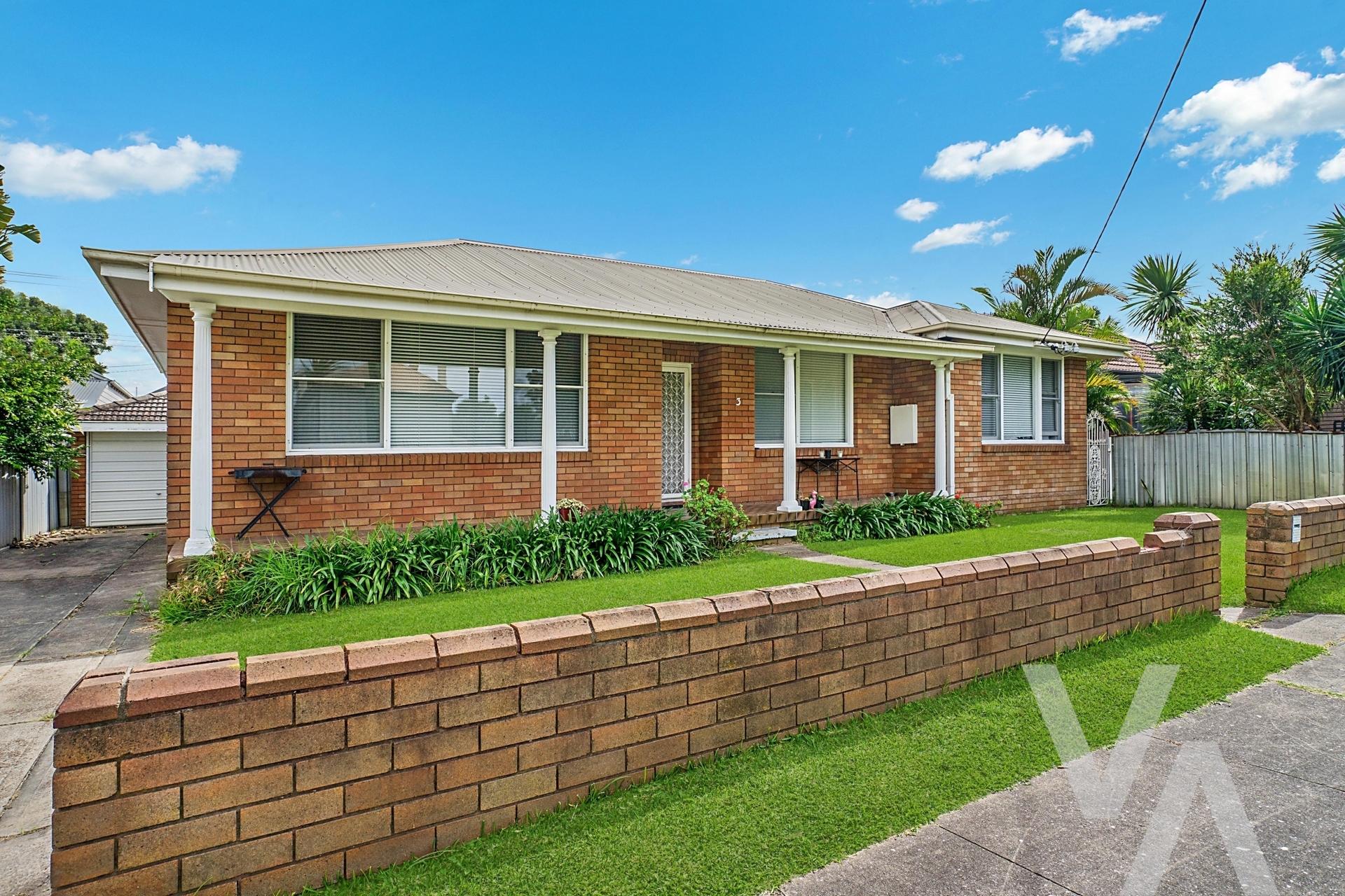 3 Lomond Street Stockton NSW