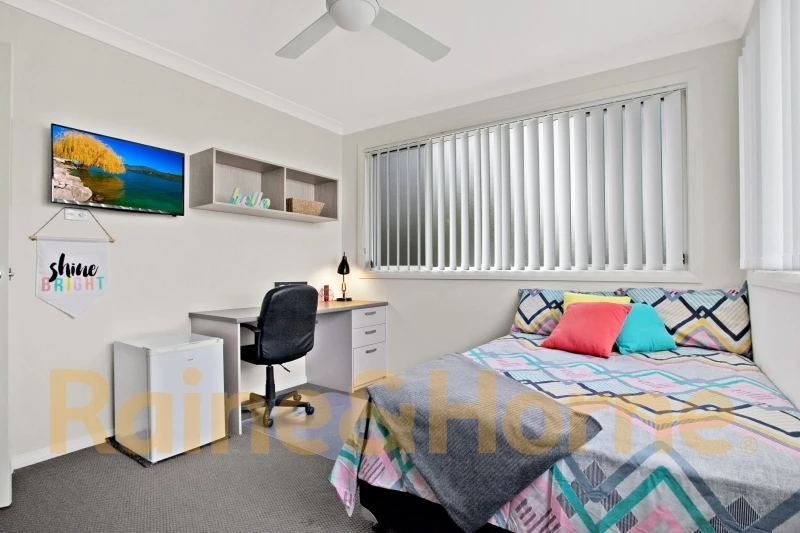 Room 309/28 Dawson Street WARATAH NSW
