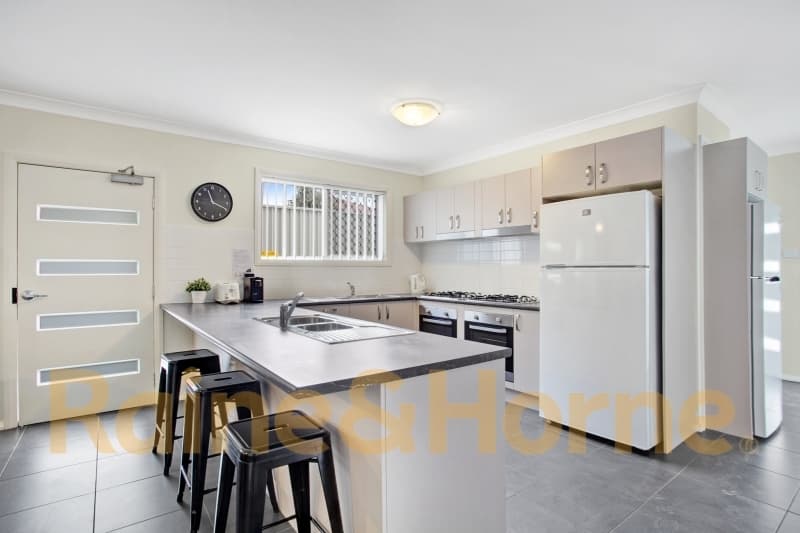 Room 206/28 Dawson Street WARATAH NSW