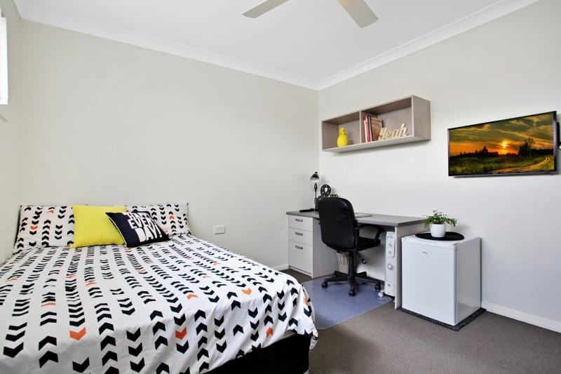 Room 303/28 Dawson Street WARATAH NSW