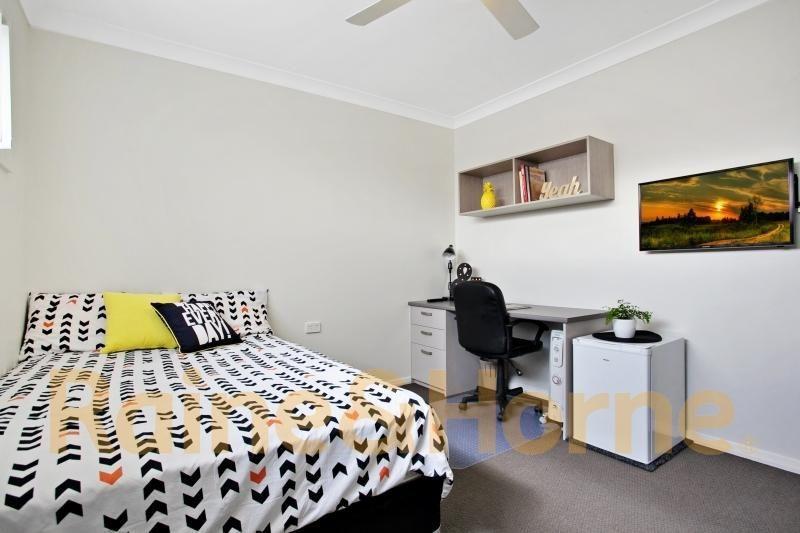 Room 310/28 Dawson Street WARATAH NSW