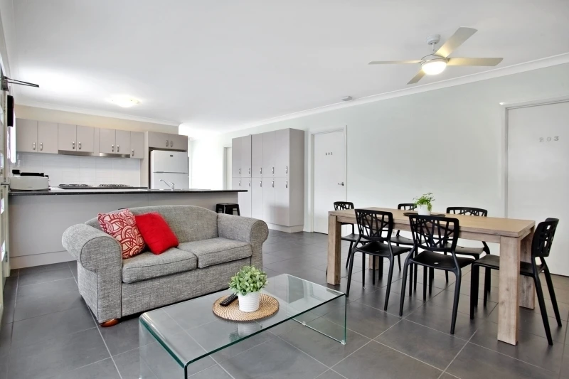 Room 203/28 Dawson Street WARATAH NSW