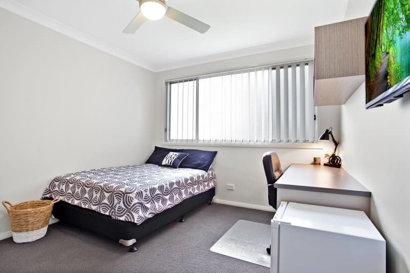 Room 207/28 Dawson Street WARATAH NSW