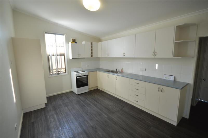 11 Grove Street WARATAH NSW
