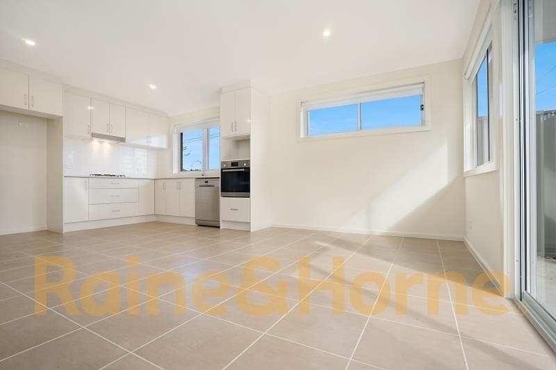 2/299 Sandgate Road SHORTLAND NSW