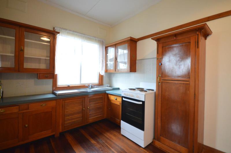 36 Evans Street BELMONT NSW