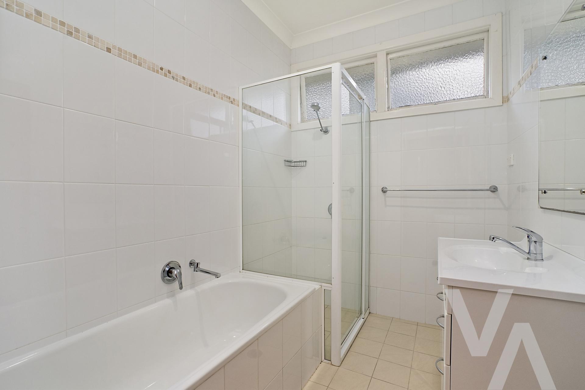 26 Clinton Avenue Adamstown Heights NSW