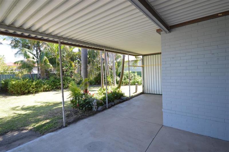 62 Pitt Street STOCKTON NSW