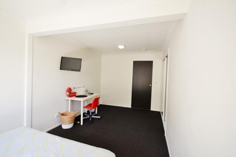 Room 2/50 Allowah Street WARATAH WEST NSW
