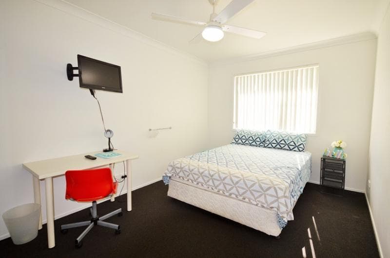 Room 5/50 Allowah Street WARATAH WEST NSW