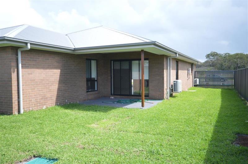 3 Uralla Street FERN BAY NSW